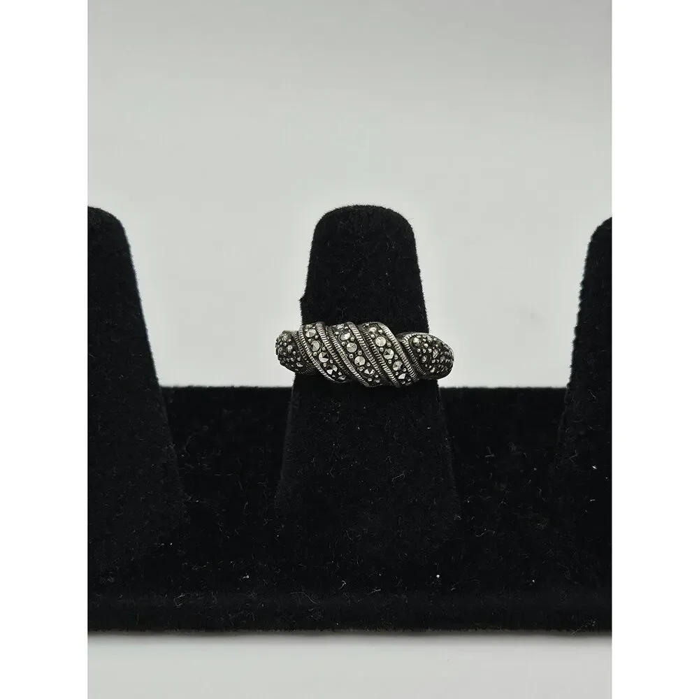 Vintage Silver Marcasite Shrimp Ring